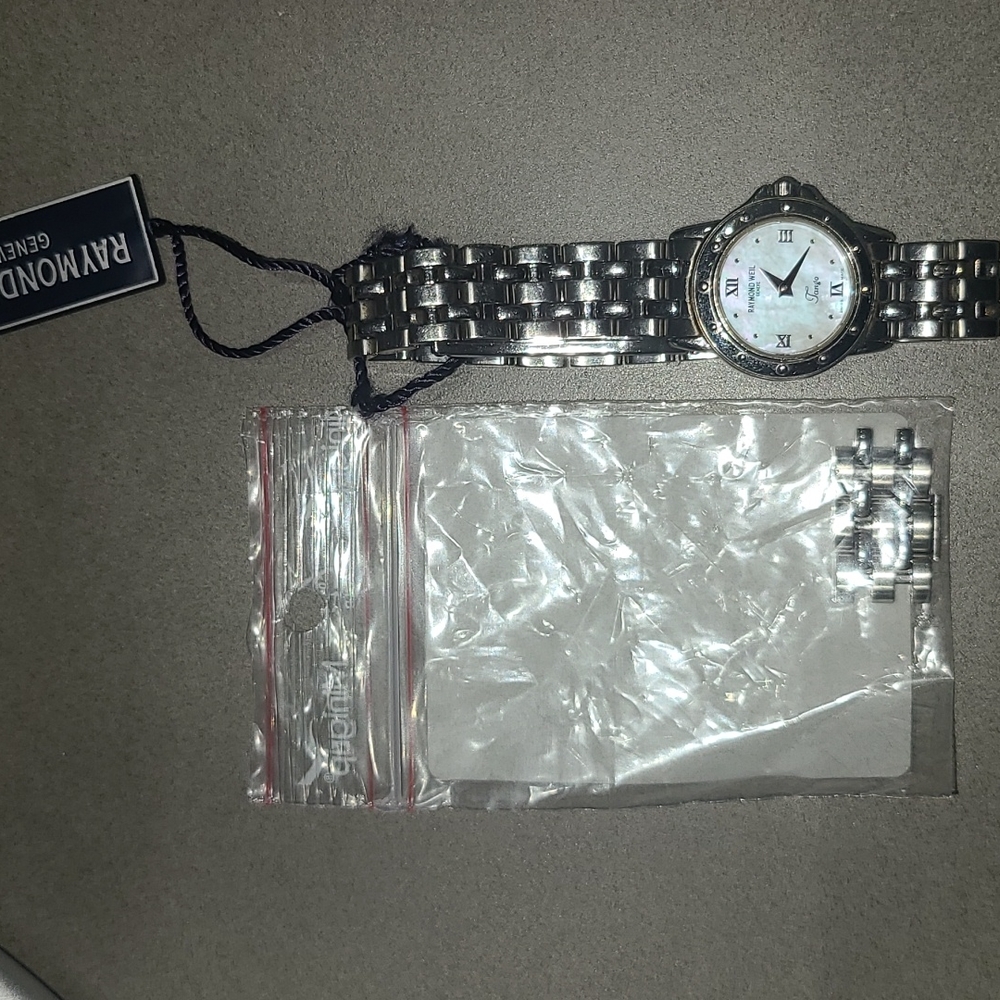 Raymond Weil Tango Geneva Women’s Watch Mother Of Pearl - Picture 6 of 7